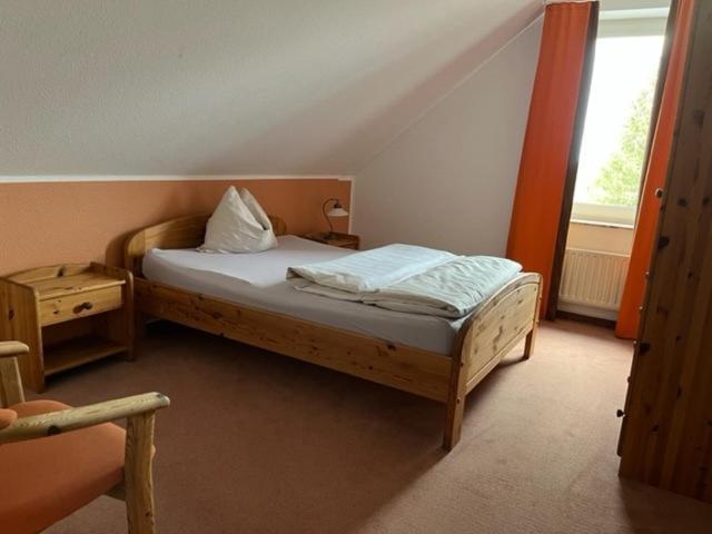 Neustädter Hof Hotel Garni Neustadt am Rübenberge Exterior foto